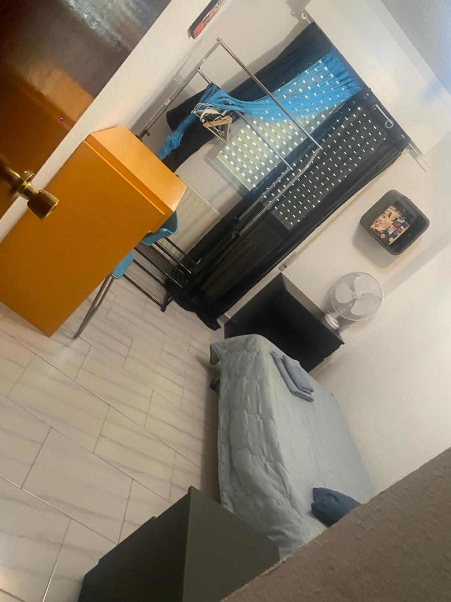 Apartament Paris Alcalá de Henares Zewnętrze zdjęcie