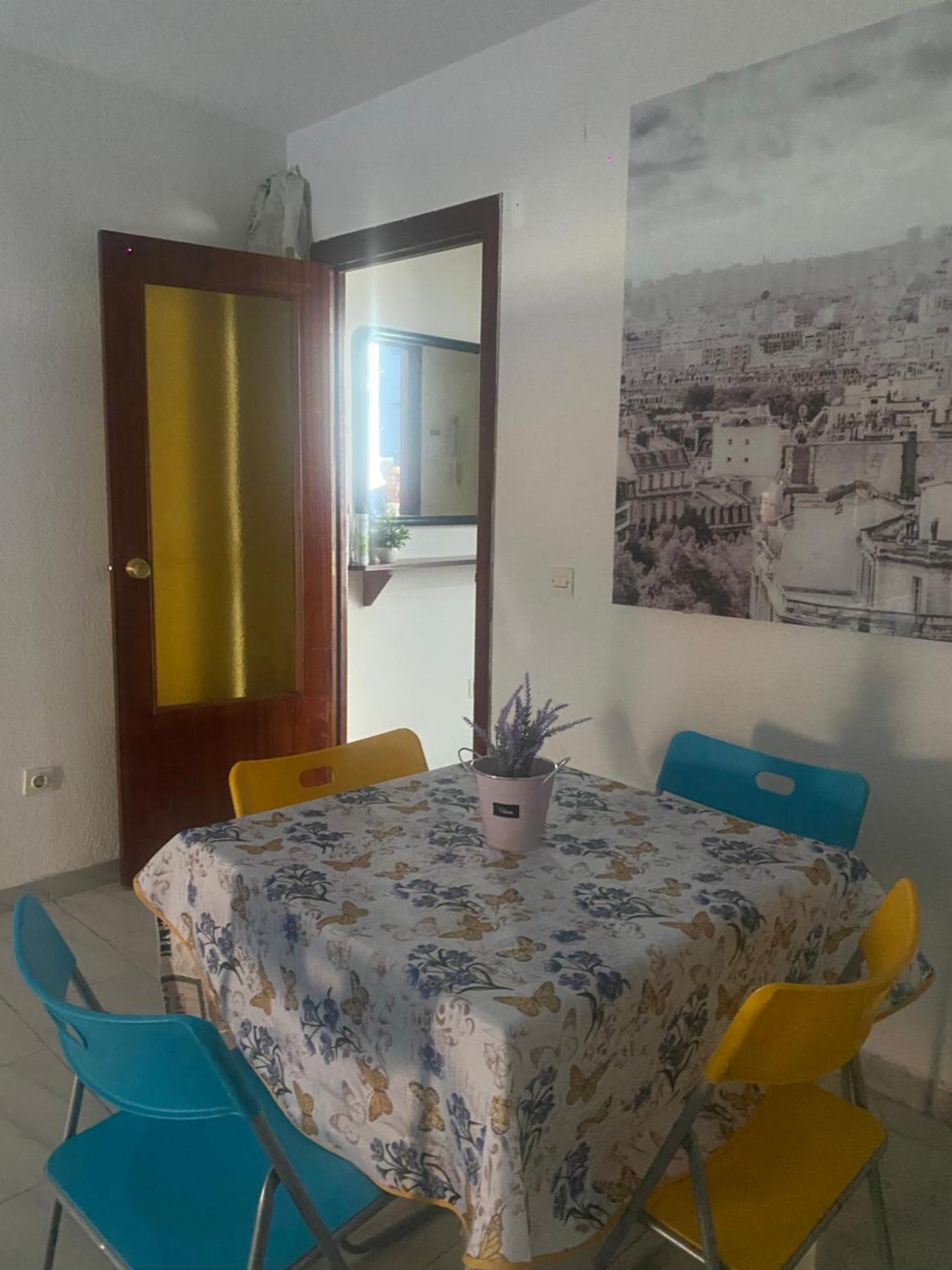 Apartament Paris Alcalá de Henares Zewnętrze zdjęcie